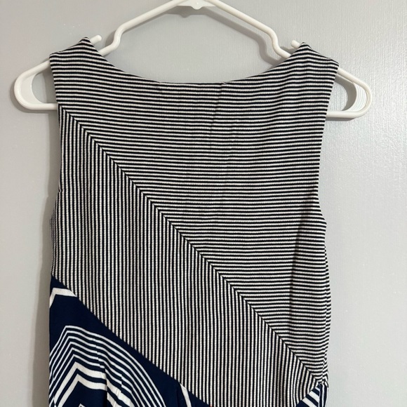 Maeve Asymmetrical Navy and Red Sleeveless Dress Size XS - Picture 4 of 9